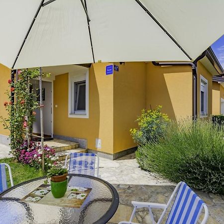 Bozica House With Apartment ウマグ エクステリア 写真