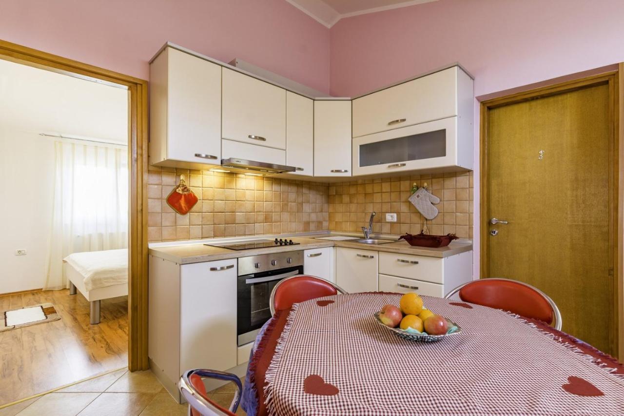 Bozica House With Apartment ウマグ エクステリア 写真